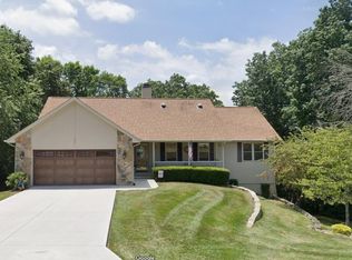430 Lakeview Dr, Crossville, TN 38558