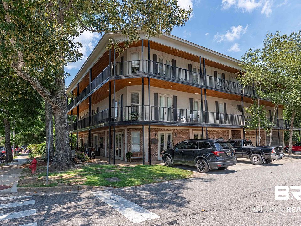 1st image of 100 N Bancroft St APT B1
