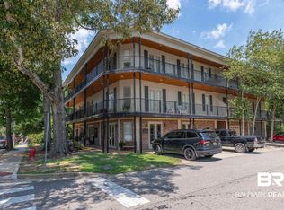 100 N Bancroft St APT B1, Fairhope, AL 36532