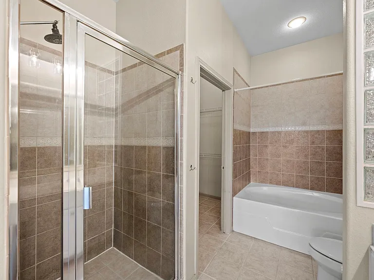 1441 East St #207 — Photo 11