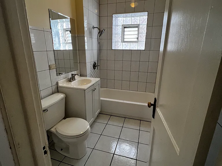 1907 Harvey Ave #1 — Photo 12