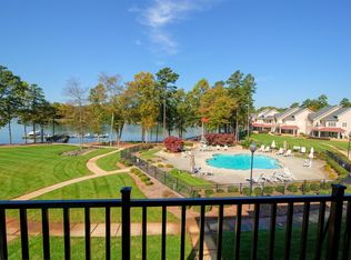 108 S Cove Key Ln, Mooresville, NC 28117