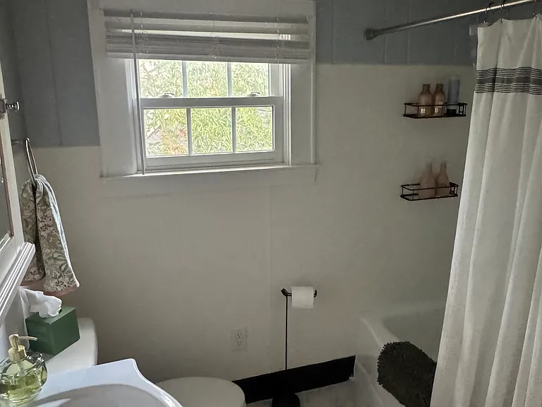 2120 Chesterfield Ave — Photo 8