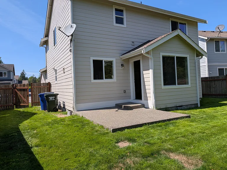 19123 23rd Avenue Ct E — Photo 3