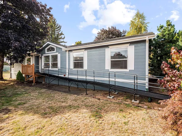 18780 Central Point Rd Unit 35, Oregon City, OR 97045