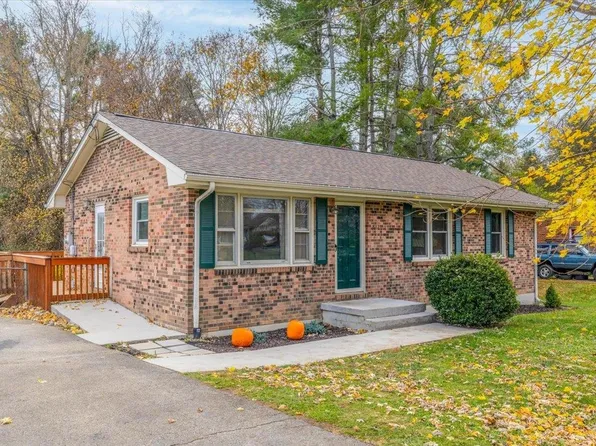 612 Vermillion St, Dublin, VA 24084