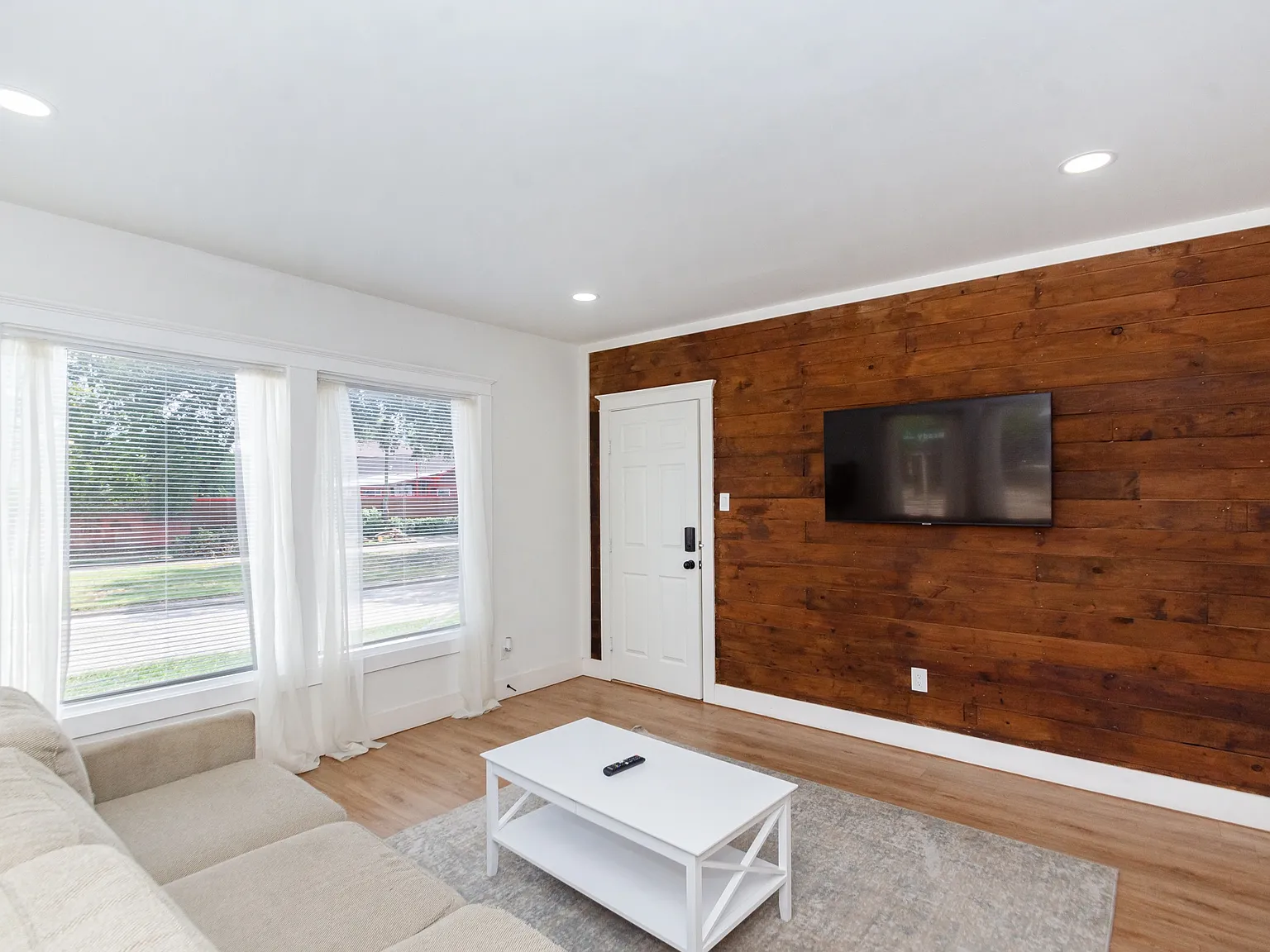 1 bed, 800 sqft, $1,849 — Photo 4