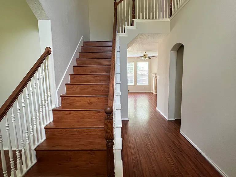 3633 Kimble Dr — Photo 4