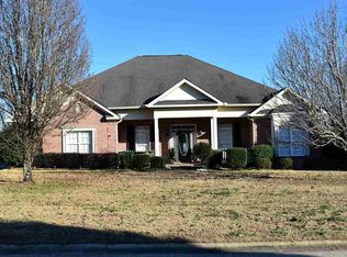 552 Rowland Cir, Byron, GA 31008