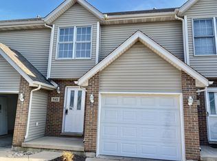 542 S Peace Rd #542, Sycamore, IL 60178