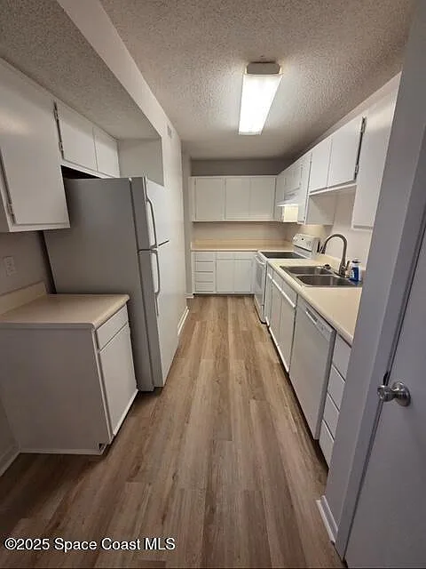 3550 Sable Palm Ln - L — Photo 4