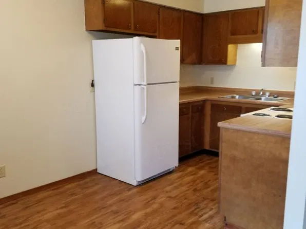 Delta Villa Apartments, 201 Main Delta St #5, Chaffee, MO 63740