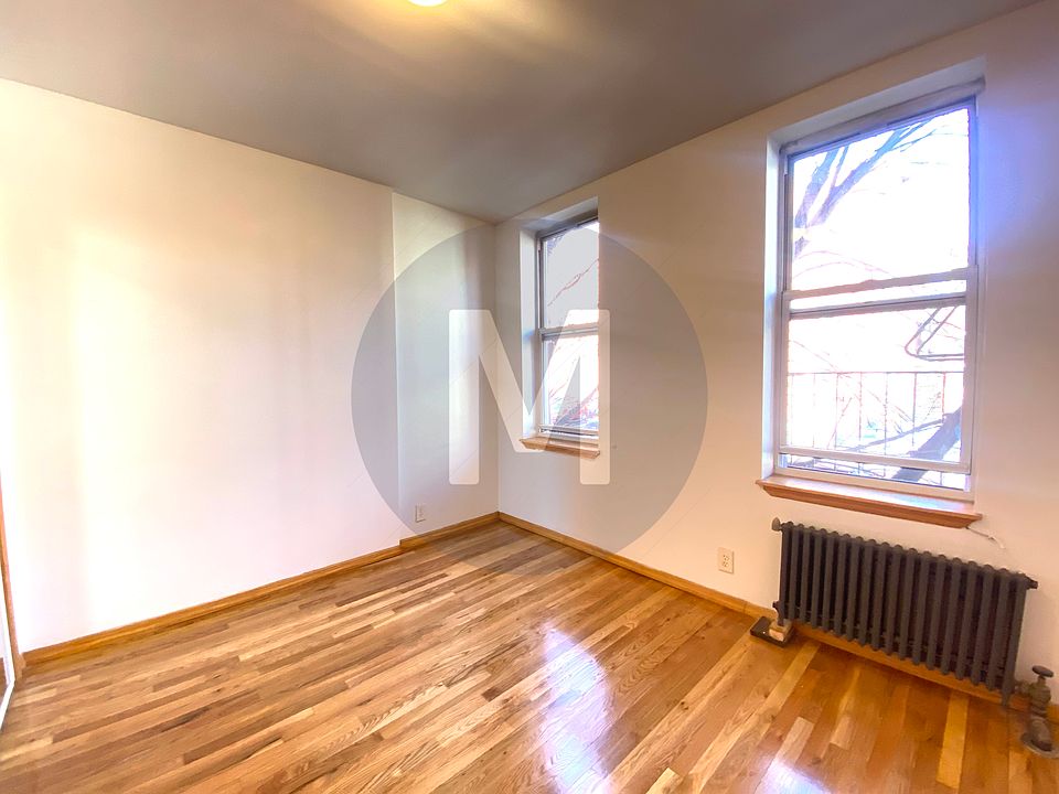 1st image of 157 E 99th St #3X4