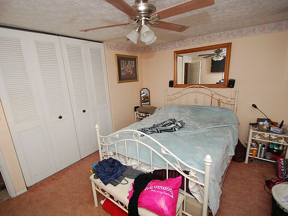 5th image of 1325 Laurel Green Pl