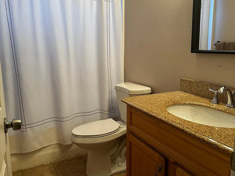 1636 Meade Ave #2 — Photo 7