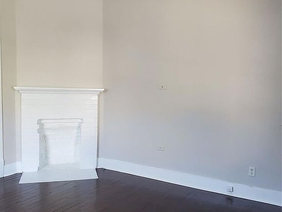 4th image of 1325 Hurley Ave