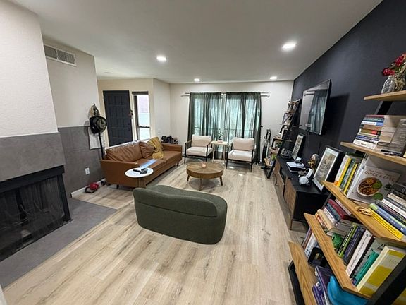 3rd image of 191 Mulberry Ave APT F