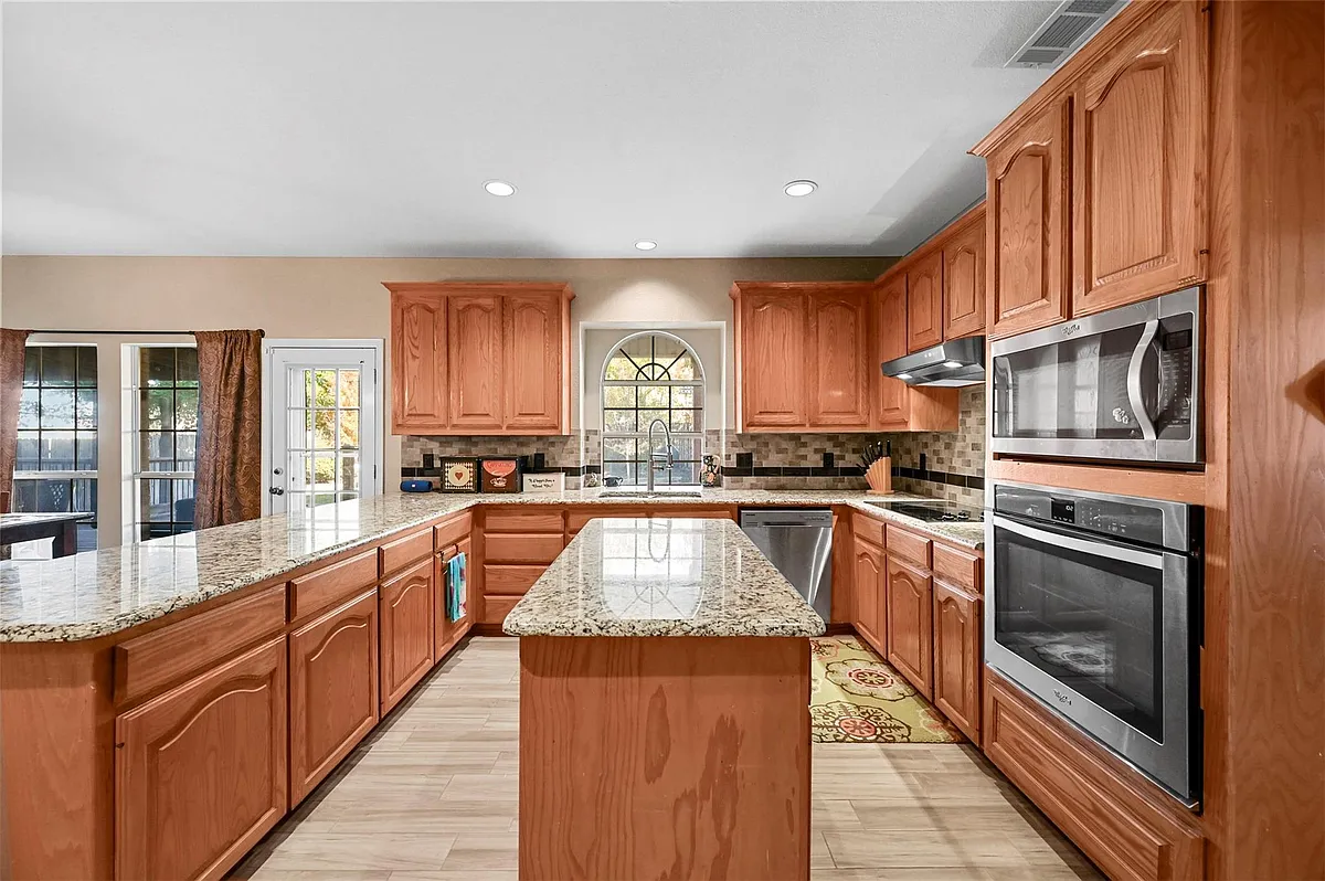Building Photo - 5229 Saint Croix Ln