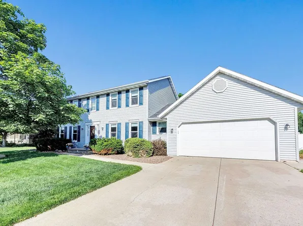 3920 E Ontonagon Ln, Green Bay, WI 54301