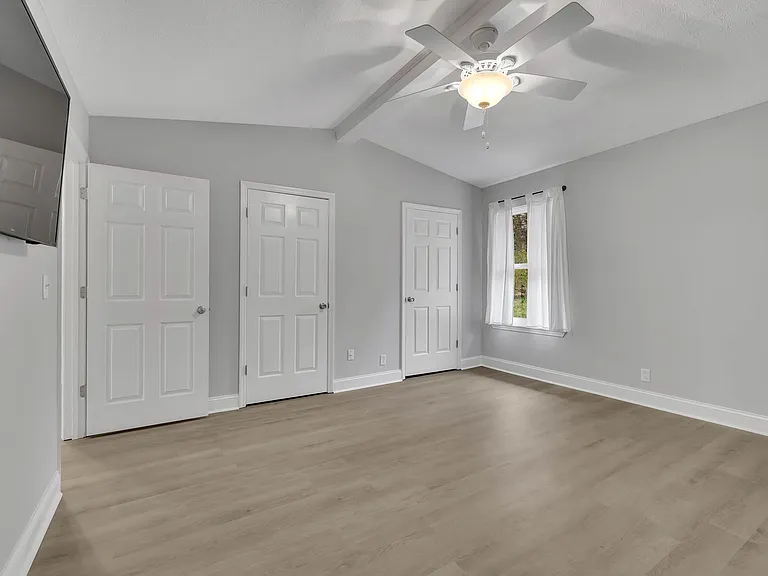 3350 Oak Trees Ct — Photo 10