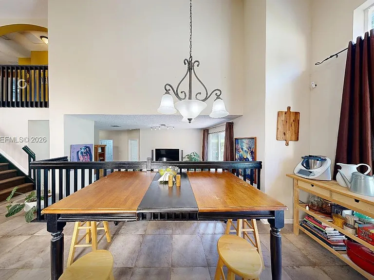 9640 Wyeth Ct — Photo 6