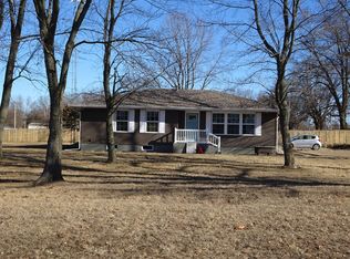 1970 W 450 S, North Judson, IN 46366