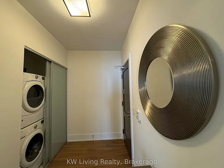 300 Front St W #3012 — Photo 17
