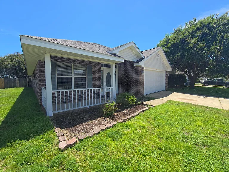 418 Pristine Water Ln — Photo 1