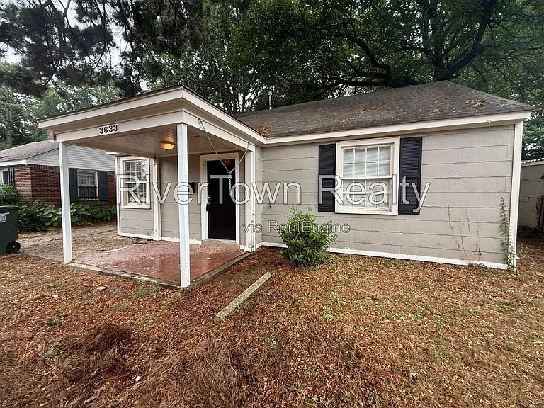 3633 N Lloyd Cir — Photo 2