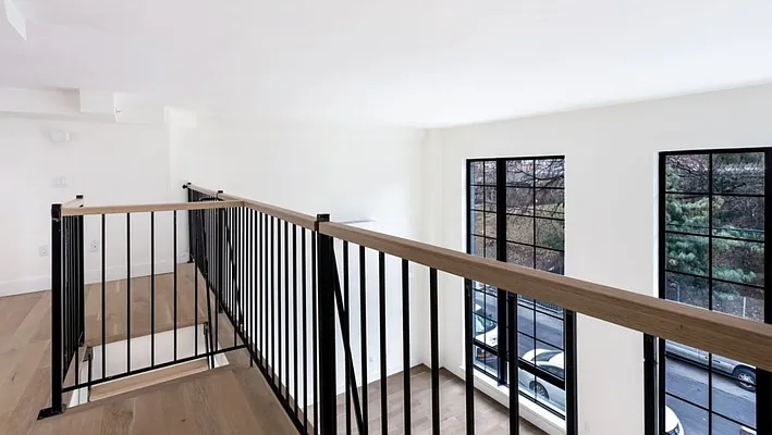 Rented by Carnegie Management Inc | media 9