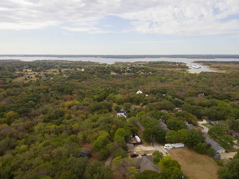 2259 Sleepy Lagoon — Photo 8