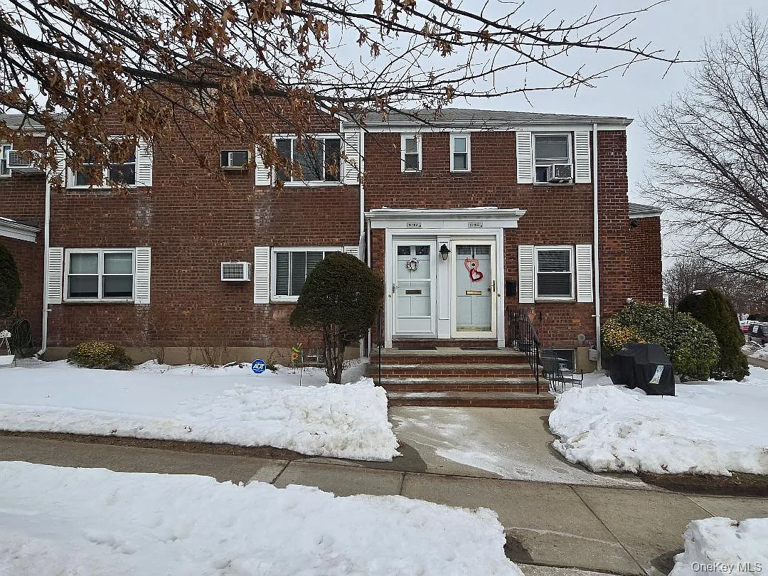 7019 261st Street #122E6 photo 1