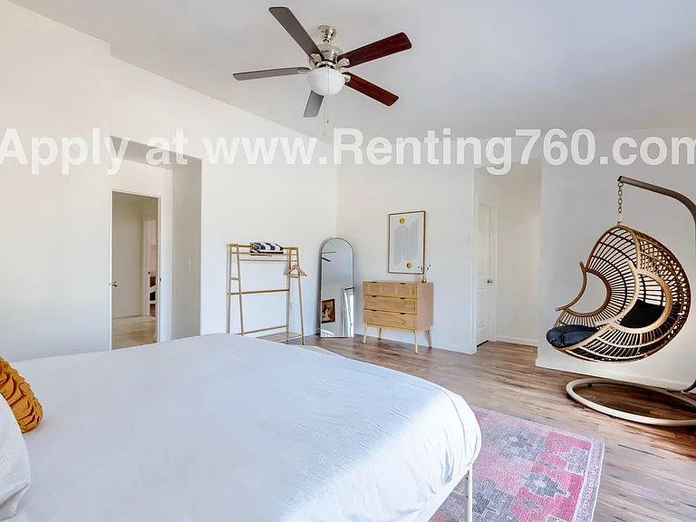 8621 Amador Ave — Photo 26