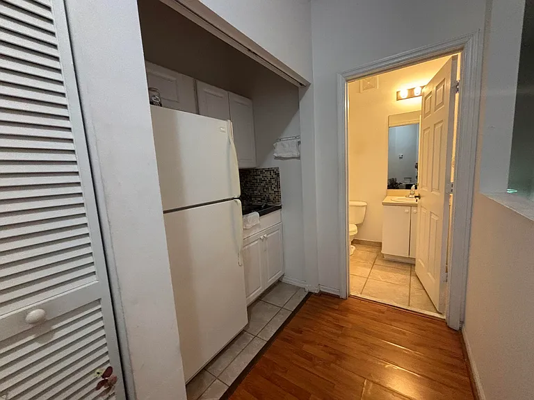 2941 Crestwood Ter #7204 — Photo 8