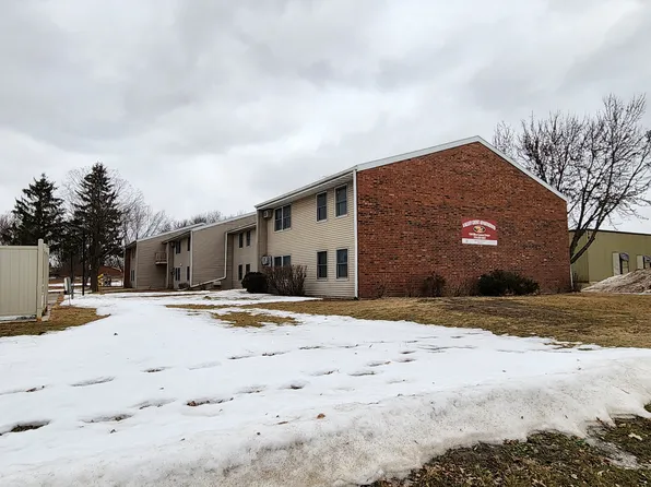 Valley Crest Apartments, 104 W Linden St #140, Abbotsford, WI 54405