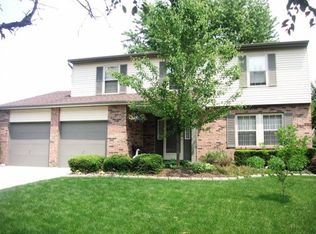 402 Slate Run Dr, Powell, OH