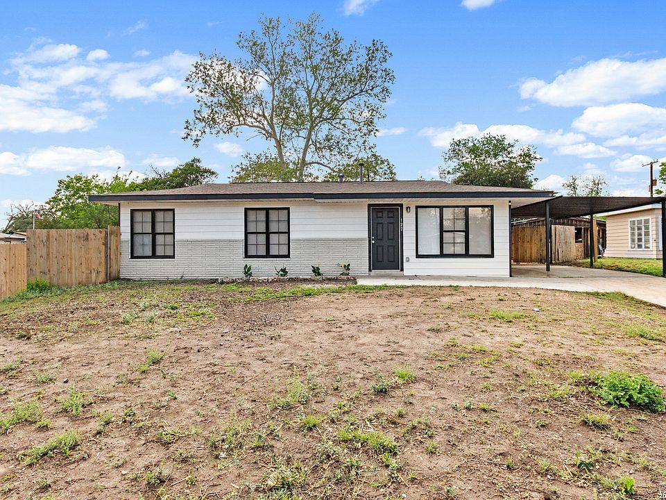 1st image of 127 ZERRCLIFF LN