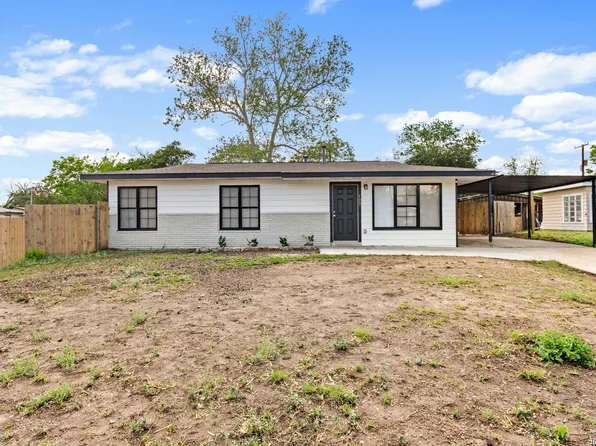 127 ZERRCLIFF LN, San Antonio, TX 78220