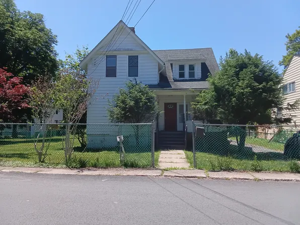 29 Fulton St, Monticello, NY 12701