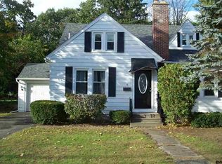 6 Priscilla Ln, Schenectady, NY 12306
