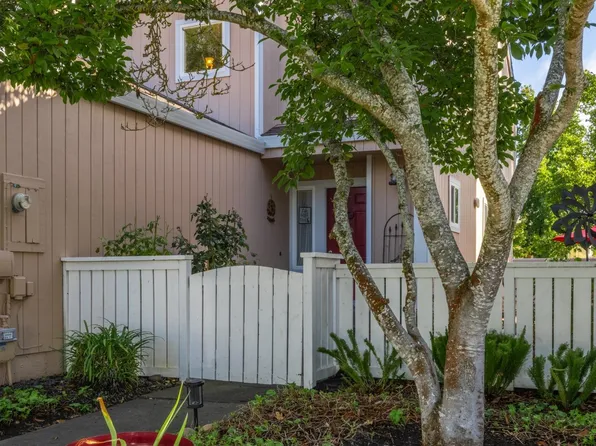 2317 Morningside Circle, Santa Rosa, CA 95405