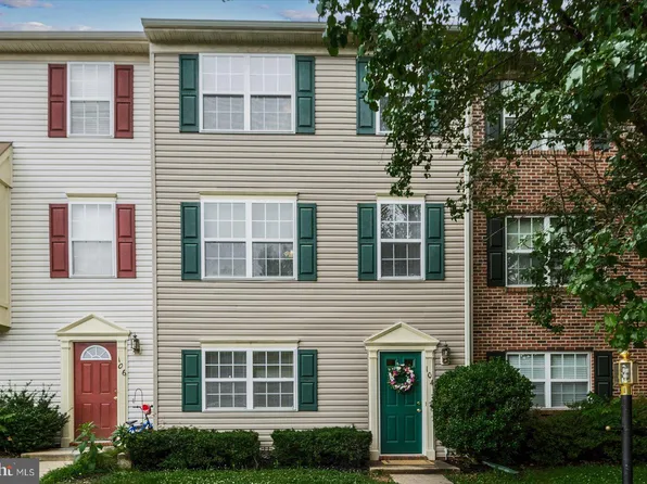 104 Regina Ln, Fredericksburg, VA 22405