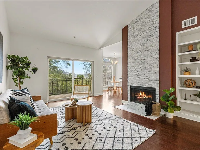 6000 Shepherd Mountain Cv #411 — Photo 1
