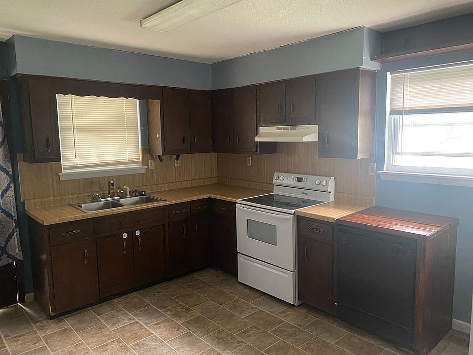 1st image of 103 Nevils St #2