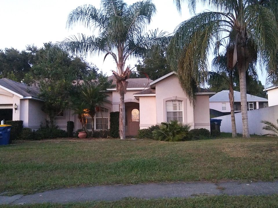 1st image of 620 Park Valley Cir