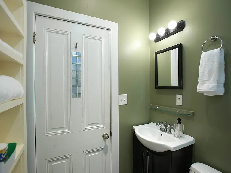 3304 S 18th St #1 — Photo 14