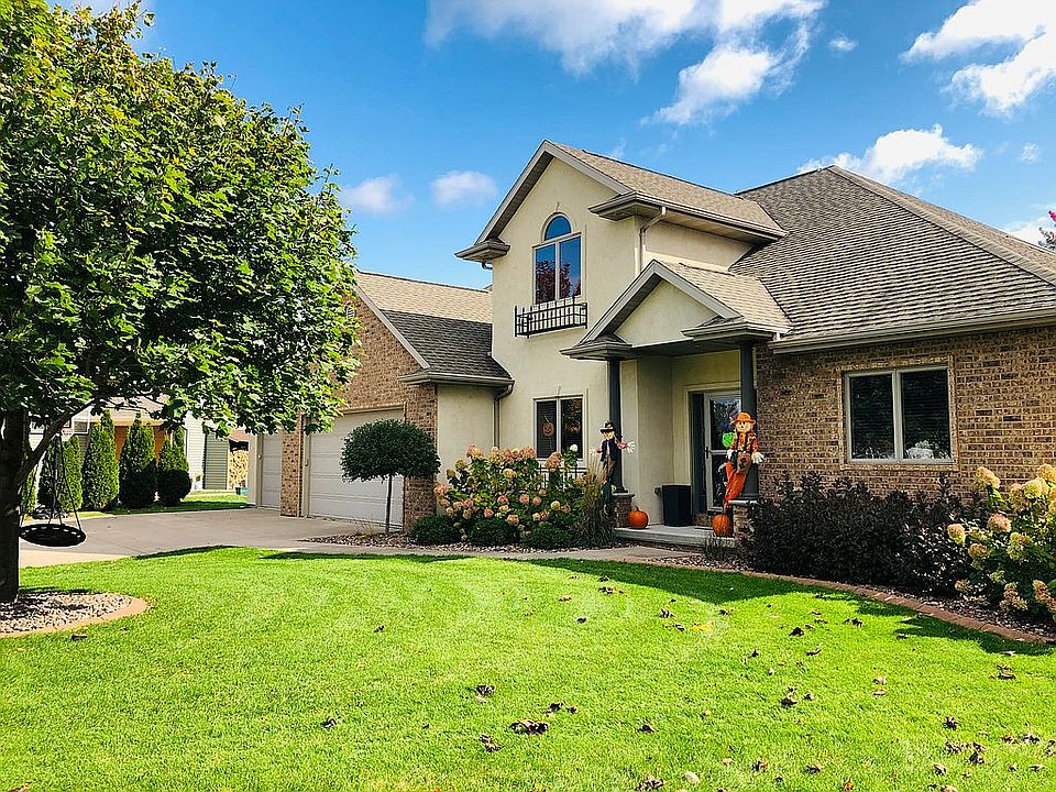 1st image of 1295 Martingale Ln