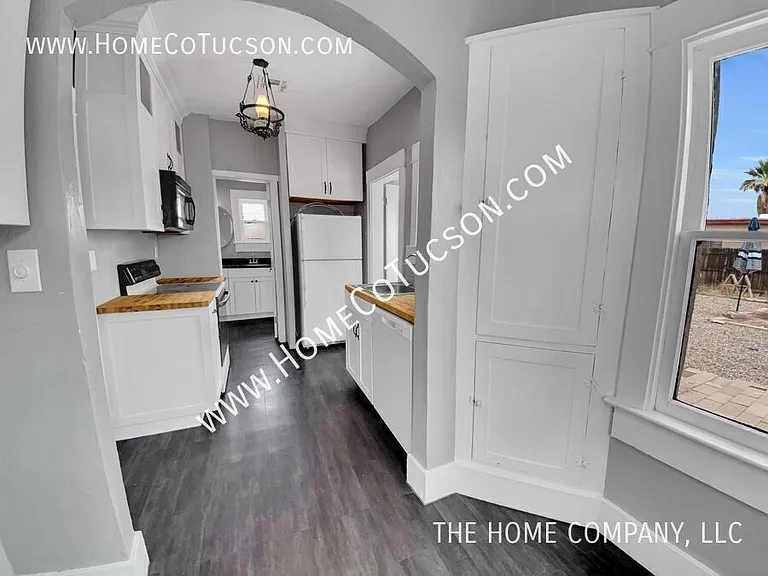 1401 N Camilla Blvd — Photo 15