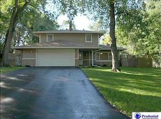 8513 Emmet St, Omaha, NE 68134