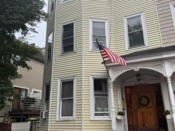 683 E 5th St, South Boston, MA 02127